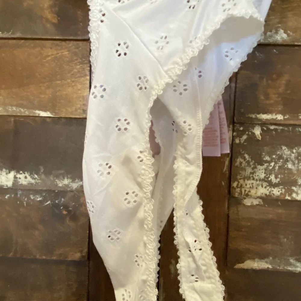 Savage X Fenty eyelet stretch